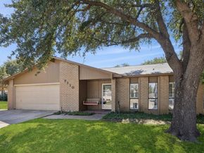 7110  Forestview Drive , Arlington Texas 76016