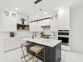 10434  Vinemont Street , Dallas Texas 75218