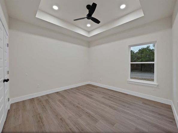 3301  Avenue H  , Fort Worth Texas 76105