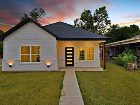 3301  Avenue H  , Fort Worth Texas 76105
