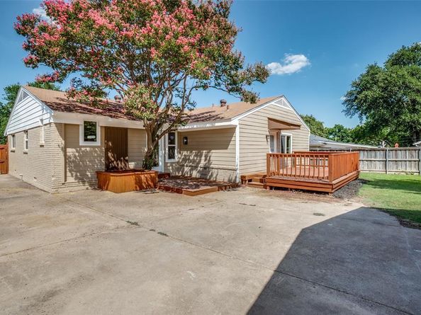 237  Easton Road , Dallas Texas 75218