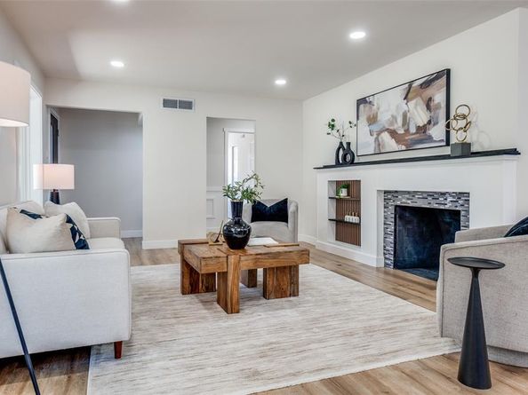 237  Easton Road , Dallas Texas 75218