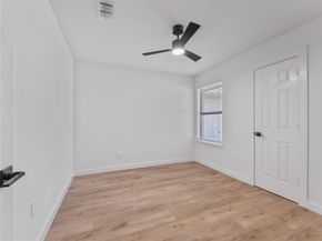 610  Betsy Ross Drive , Arlington Texas 76002