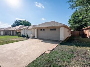 610  Betsy Ross Drive , Arlington Texas 76002
