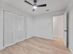 610  Betsy Ross Drive , Arlington Texas 76002