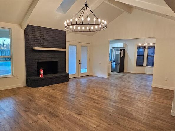 610  Betsy Ross Drive , Arlington Texas 76002