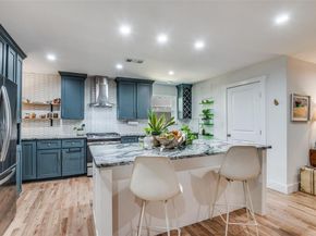 2728  Sunset Avenue , Dallas Texas 75211