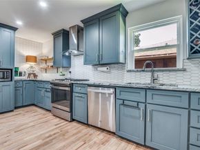 2728  Sunset Avenue , Dallas Texas 75211