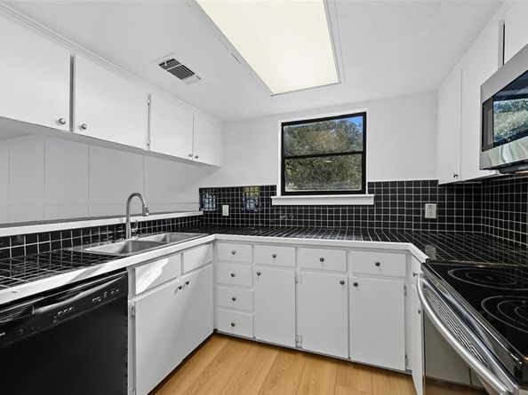 2409  Putnam Street , Fort Worth Texas 76112