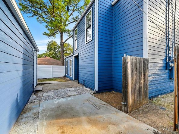 2409  Putnam Street , Fort Worth Texas 76112