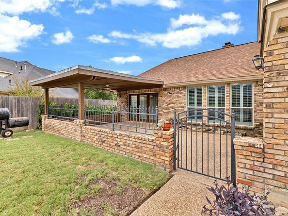 1421  Plantation Drive N, Colleyville Texas 76034