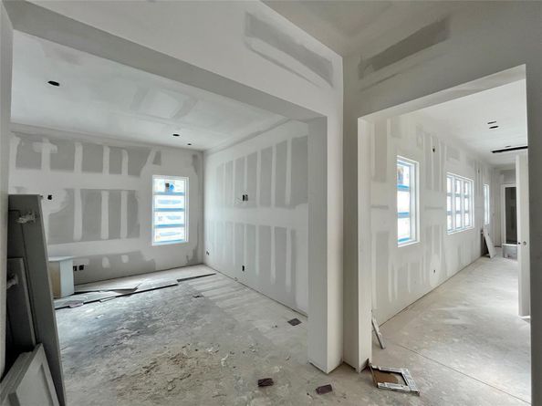 5501  Pershing Avenue , Fort Worth Texas 76107