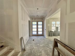 5501  Pershing Avenue , Fort Worth Texas 76107