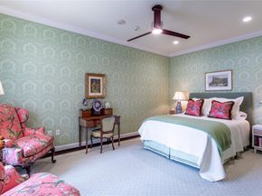 2525 N PEARL Street  1004, Dallas Texas 75201