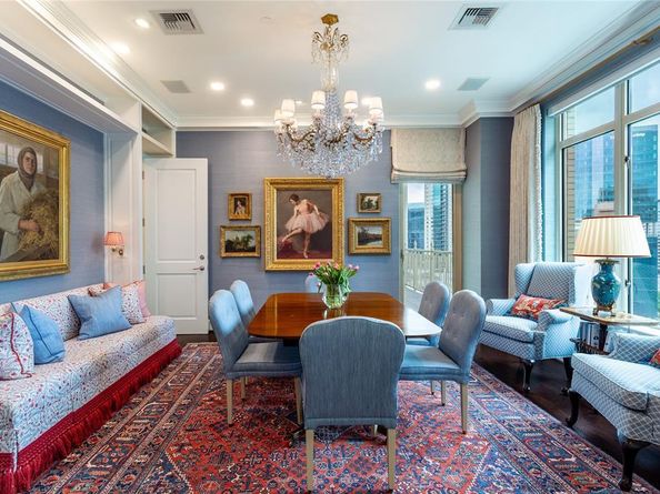 2525 N PEARL Street  1004, Dallas Texas 75201