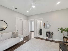 3926  Holland Avenue  102, Dallas Texas 75219