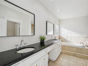 3926  Holland Avenue  102, Dallas Texas 75219