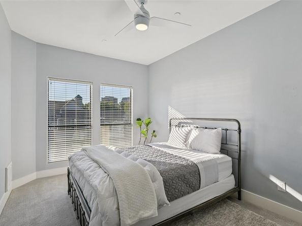 3926  Holland Avenue  102, Dallas Texas 75219