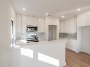 1224  Elva Warren Street , Fort Worth Texas 76115
