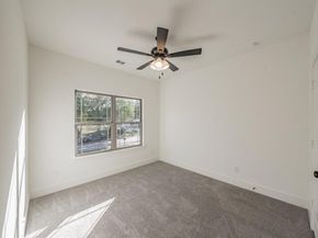 1224  Elva Warren Street , Fort Worth Texas 76115