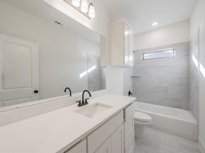 1224  Elva Warren Street , Fort Worth Texas 76115