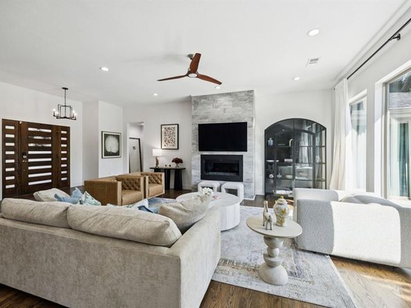 4032  Allencrest Lane , Dallas Texas 75244