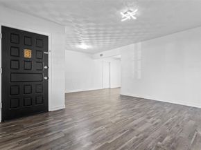 1809  Balla Way , Grand Prairie Texas 75051