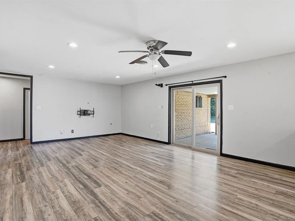 233  Bellvue Drive , Fort Worth Texas 76134