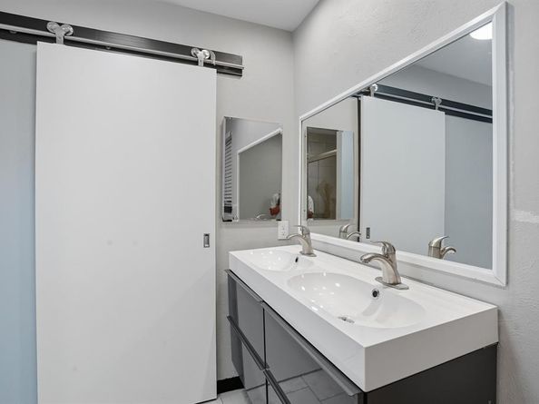 233  Bellvue Drive , Fort Worth Texas 76134