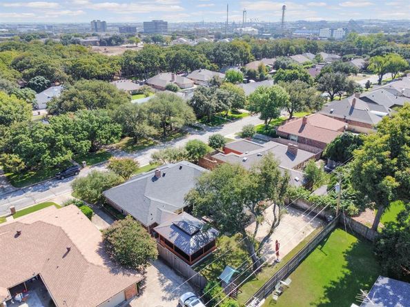 1922  Rockbrook Drive , Arlington Texas 76006