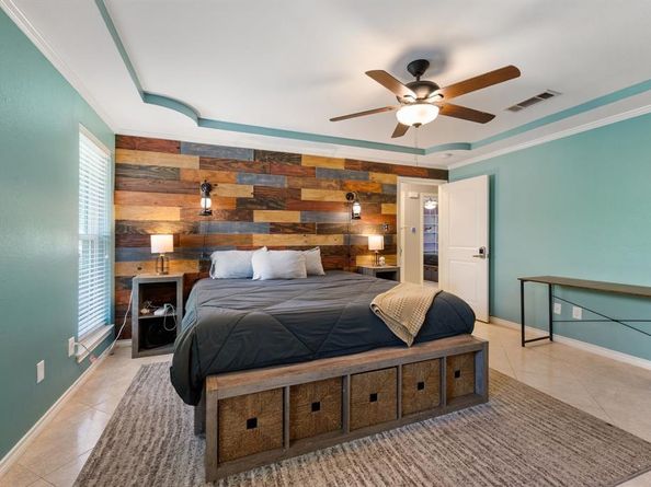 1922  Rockbrook Drive , Arlington Texas 76006