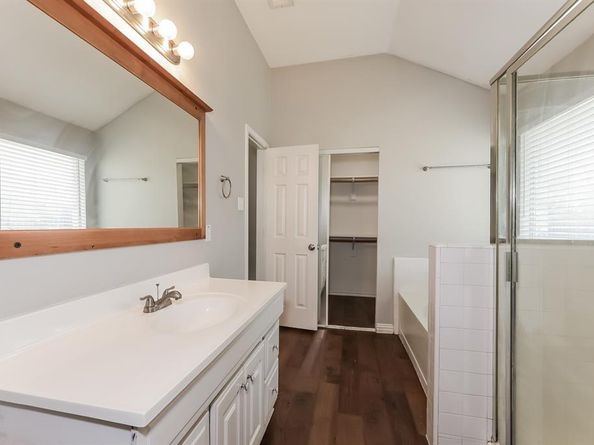 6339  Everglade Circle , Dallas Texas 75227