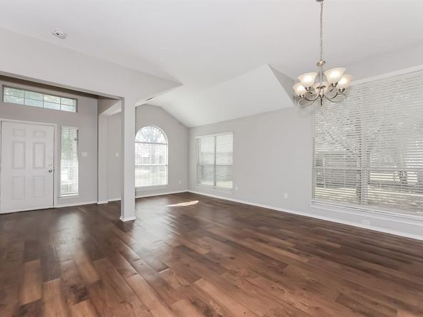 6339  Everglade Circle , Dallas Texas 75227