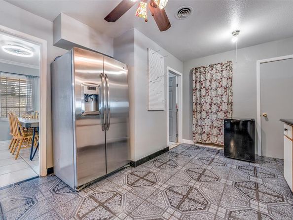 2505  Albemarle Drive , Farmers Branch Texas 75234