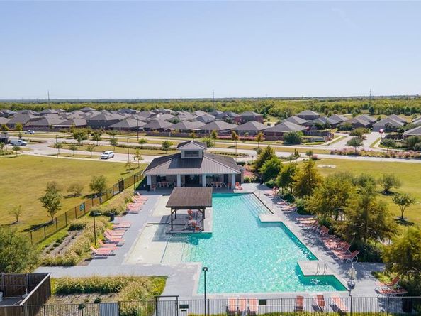 914  Decker Drive , Fate Texas 75189