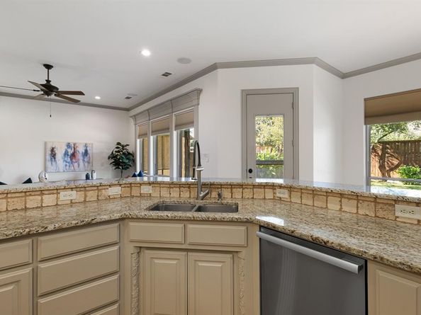 8229  Forest Glenn  , North Richland Hills Texas 76182