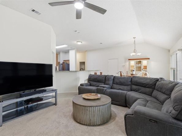 833  Aylesbury Drive , Allen Texas 75002