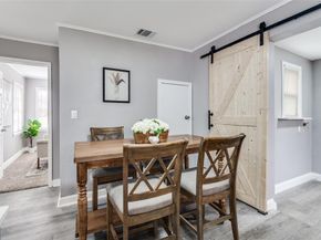 421 W 8th Street , Lancaster Texas 75146