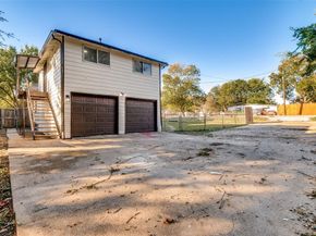421 W 8th Street , Lancaster Texas 75146