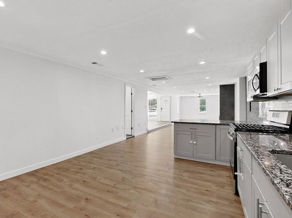 2519  Maverick Avenue , Dallas Texas 75228