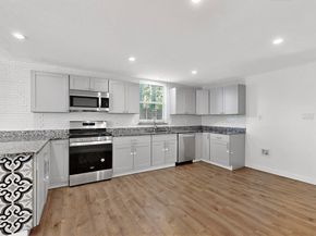 2519  Maverick Avenue , Dallas Texas 75228