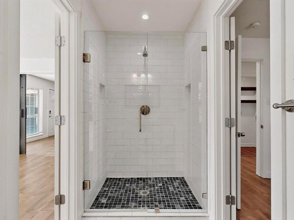 2519  Maverick Avenue , Dallas Texas 75228