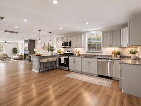 2519  Maverick Avenue , Dallas Texas 75228