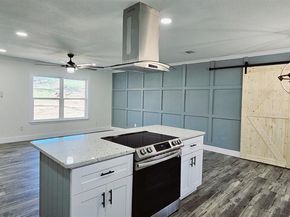 1612  Lynn Haven Avenue , Dallas Texas 75216