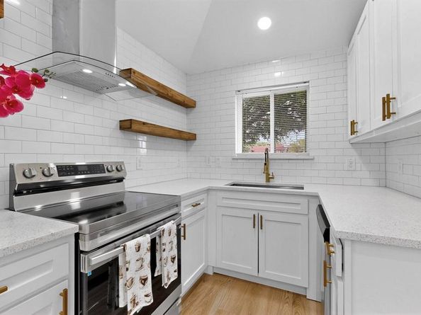 13308  Kempwood Lane , Dallas Texas 75253