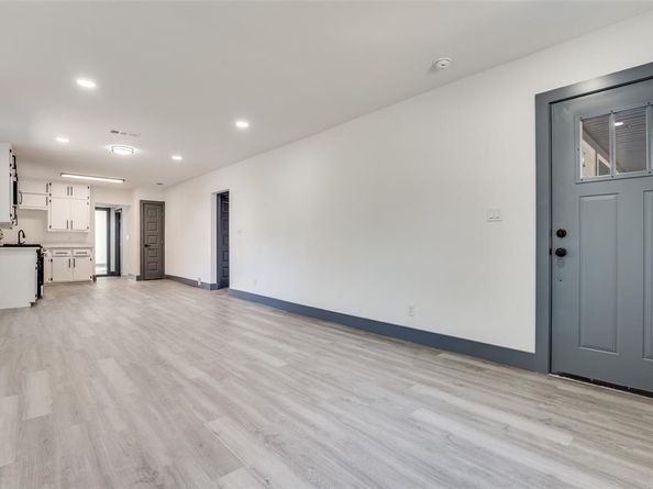 712 E 3rd Street , Irving Texas 75060