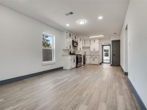 712 E 3rd Street , Irving Texas 75060
