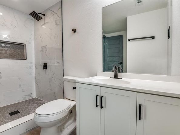 712 E 3rd Street , Irving Texas 75060