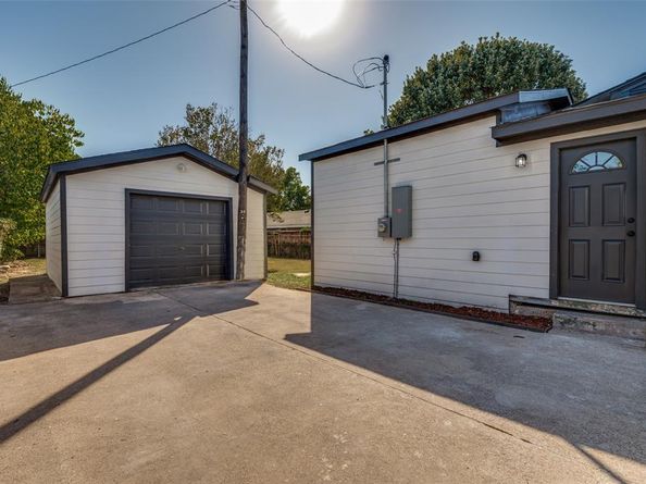 712 E 3rd Street , Irving Texas 75060