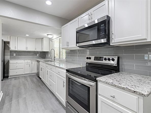 2109  Via Del Plata  , Carrollton Texas 75006